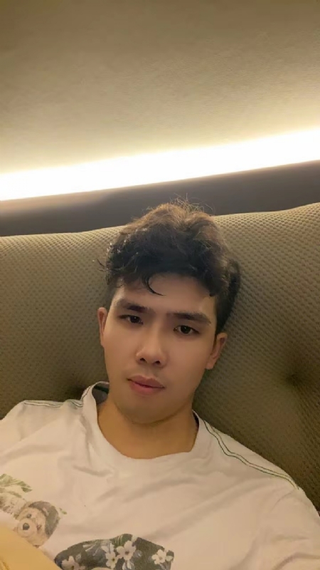 阿龙设计师的第一张照片--滨州相亲服务中心