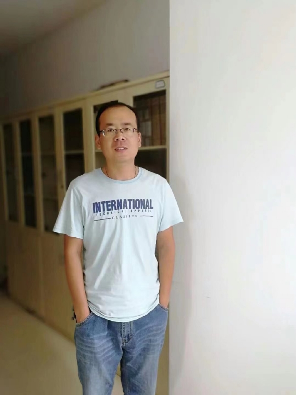 黄土麦田的第二张照片--滨州相亲服务中心