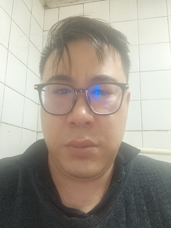 迷失自我的第一张照片--滨州相亲服务中心