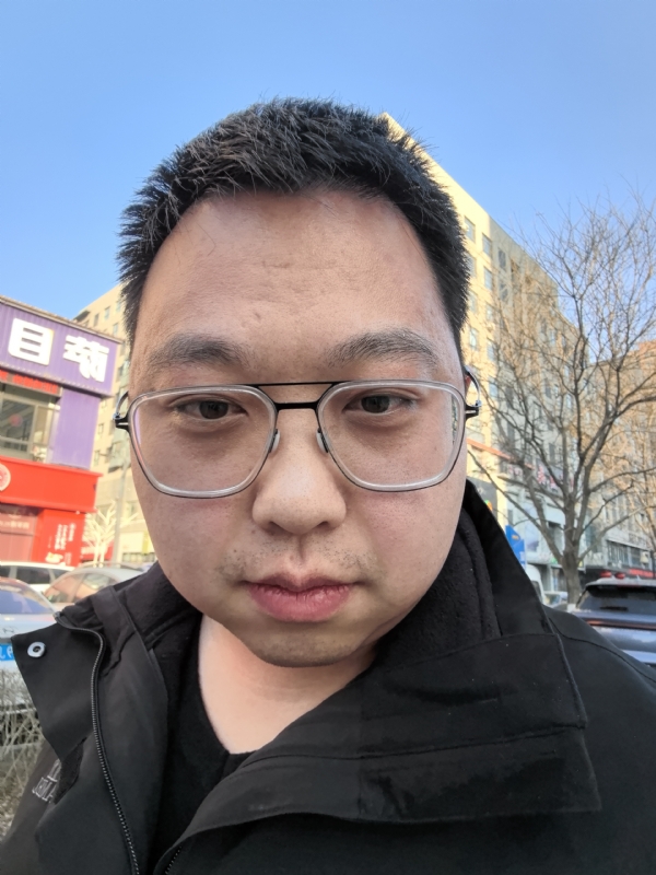 宋哲的第一张照片--滨州相亲服务中心