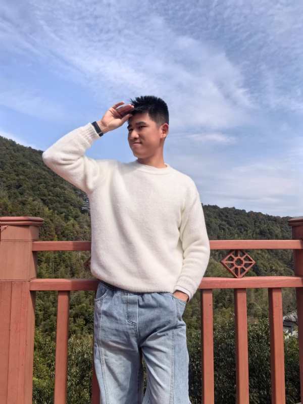 颜SEME的第一张照片--滨州相亲服务中心