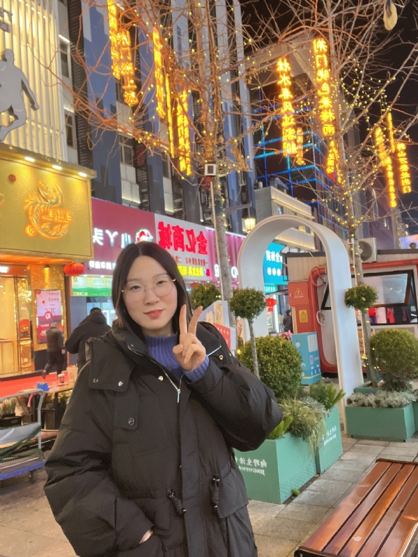 灵芽的第一张照片--滨州相亲服务中心