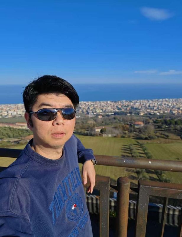 平心静气的第一张照片--滨州相亲服务中心