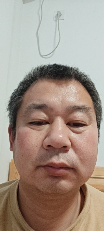 龙万的第一张照片--滨州相亲服务中心