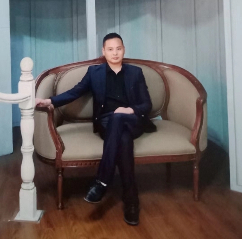 龙行天下的第二张照片--滨州相亲服务中心