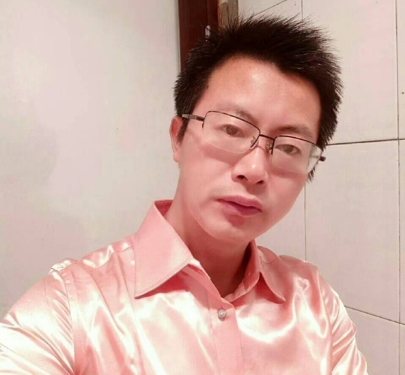 亮亮的第一张照片--滨州相亲服务中心