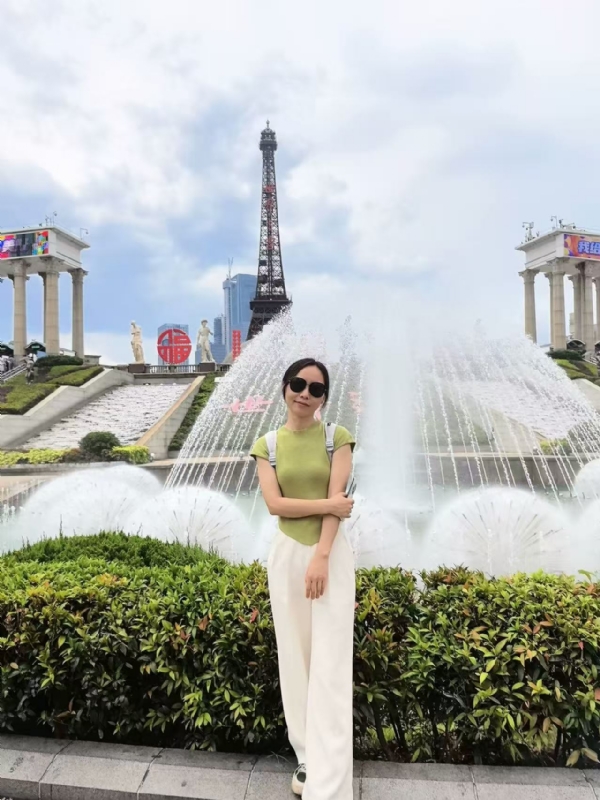 秋风落叶的第一张照片--滨州相亲服务中心