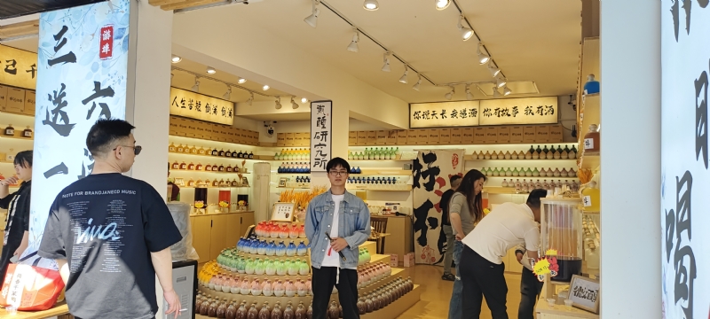 lilili109y的第三张照片--滨州相亲服务中心