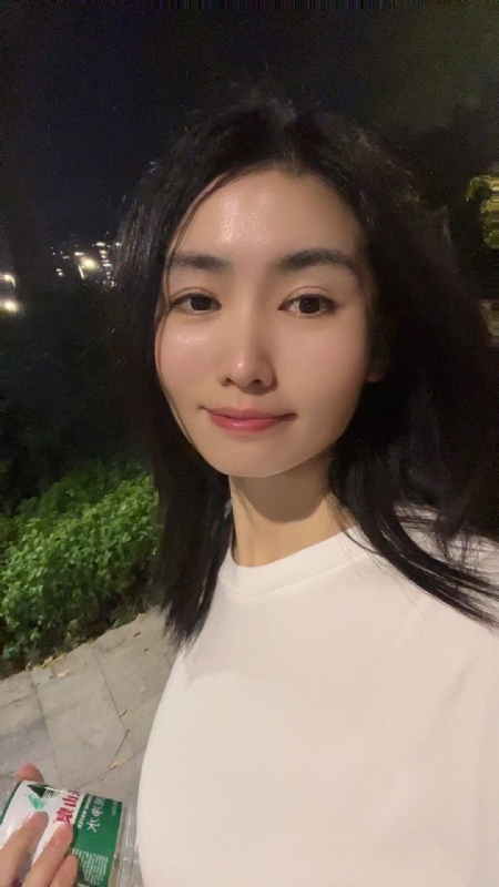 pan的第一张照片--滨州相亲服务中心