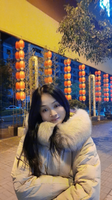 伊伊的第二张照片--滨州相亲服务中心