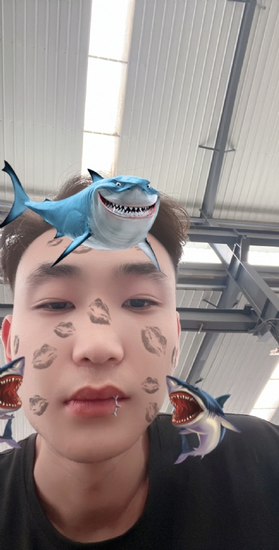 孤独的人的第一张照片--滨州相亲服务中心