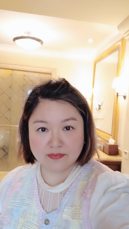 衎静玲瓏的第一张照片--滨州相亲服务中心