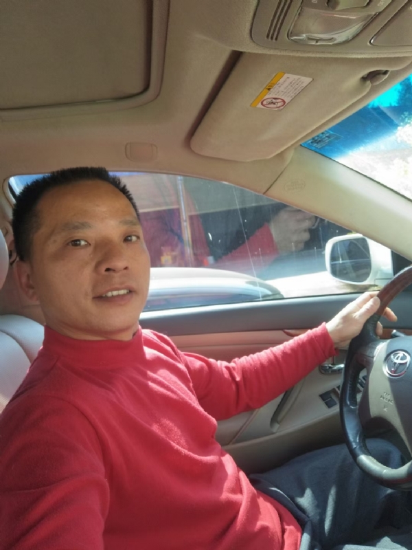 真诚征婚的第三张照片--滨州相亲服务中心