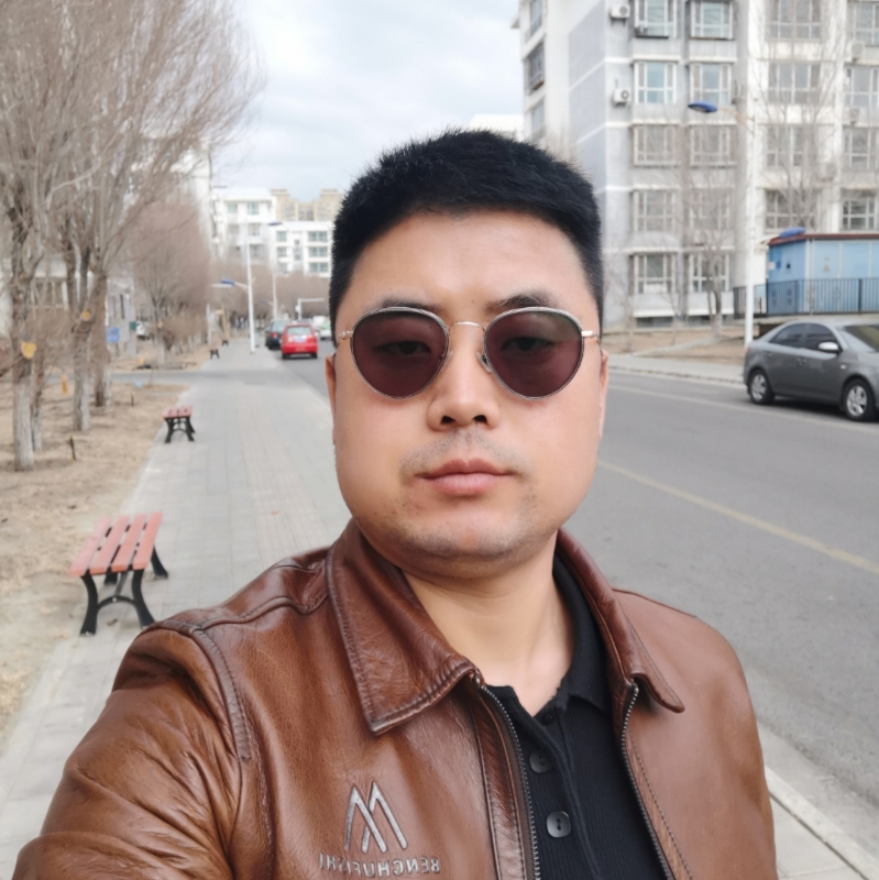 月下听风的第一张照片--滨州相亲服务中心