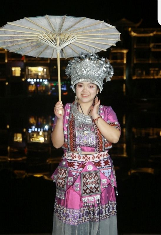 敏兮小沫的第一张照片--滨州相亲服务中心