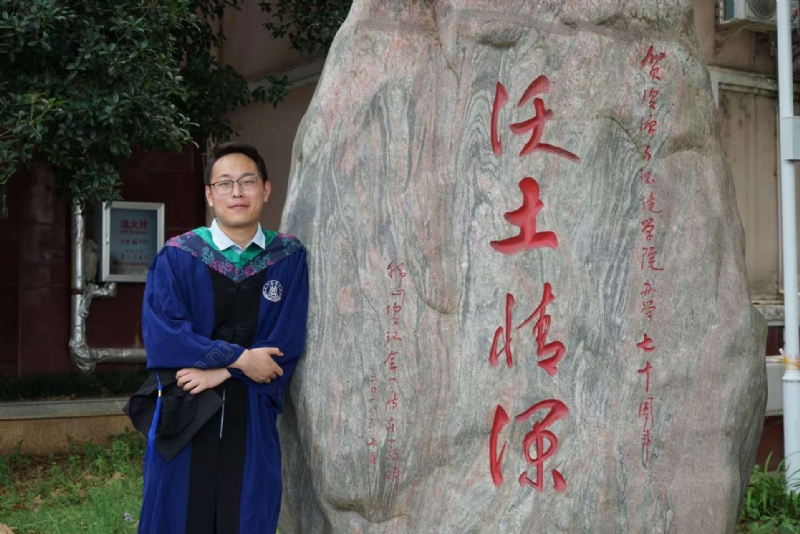 落寂星辰的第四张照片--滨州相亲服务中心