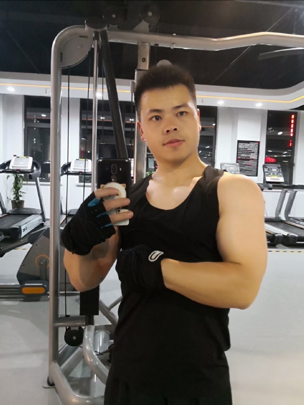 范迪塞尔的第二张照片--滨州相亲服务中心