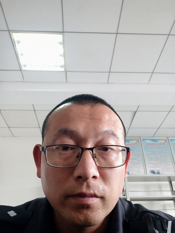 布鲁斯贺的第三张照片--滨州相亲服务中心