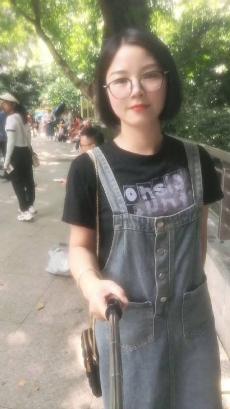 如燕的第二张照片--滨州相亲服务中心