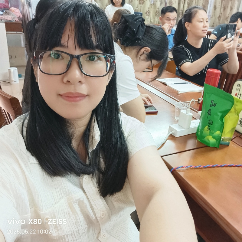 雯城慧敏的第一张照片--滨州相亲服务中心