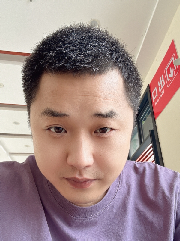 五是五的第一张照片--滨州相亲服务中心