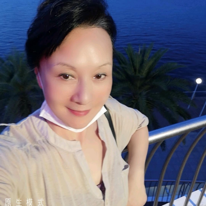 hong的第一张照片--滨州相亲服务中心