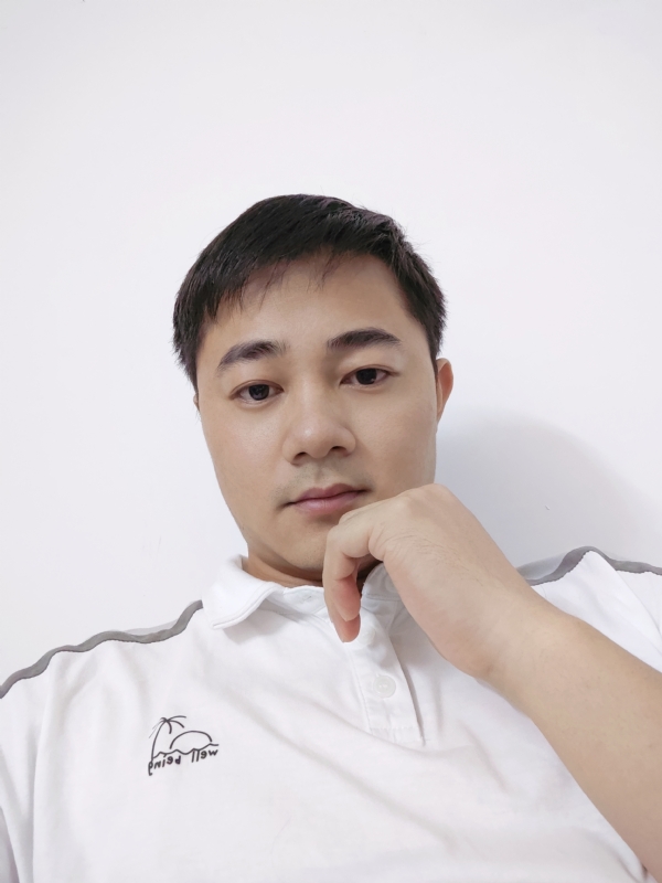 啊良的第一张照片--滨州相亲服务中心