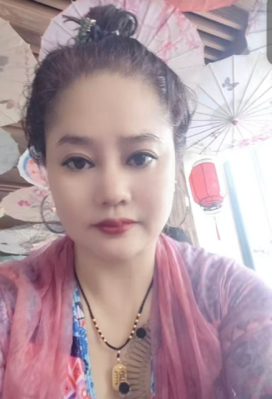 shi的第二张照片--滨州相亲服务中心