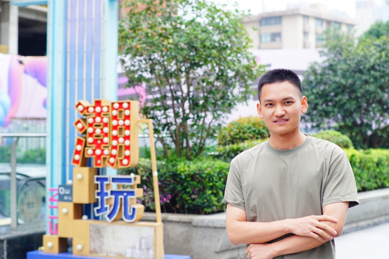 陌上烟雨的第一张照片--滨州相亲服务中心