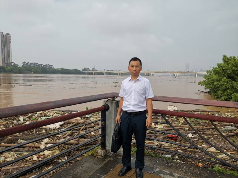 石泽根的第一张照片--滨州相亲服务中心