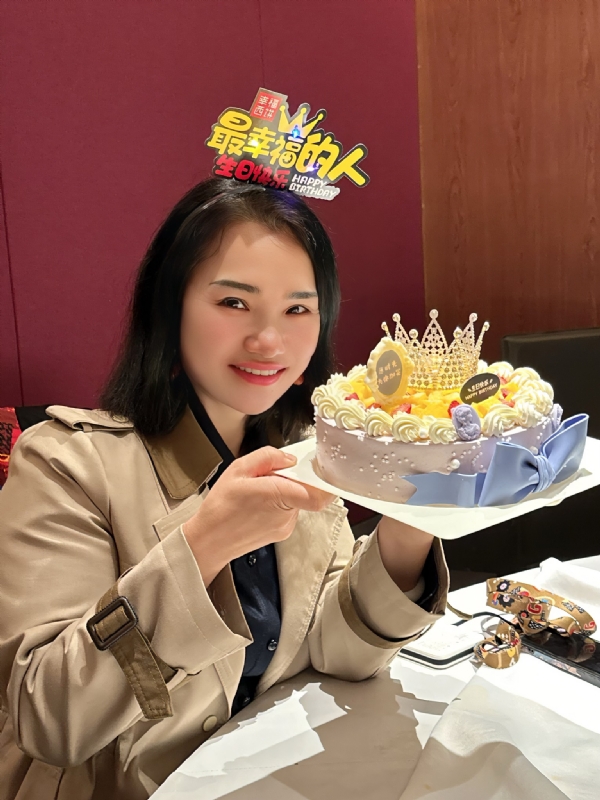 Apple的第一张照片--滨州相亲服务中心