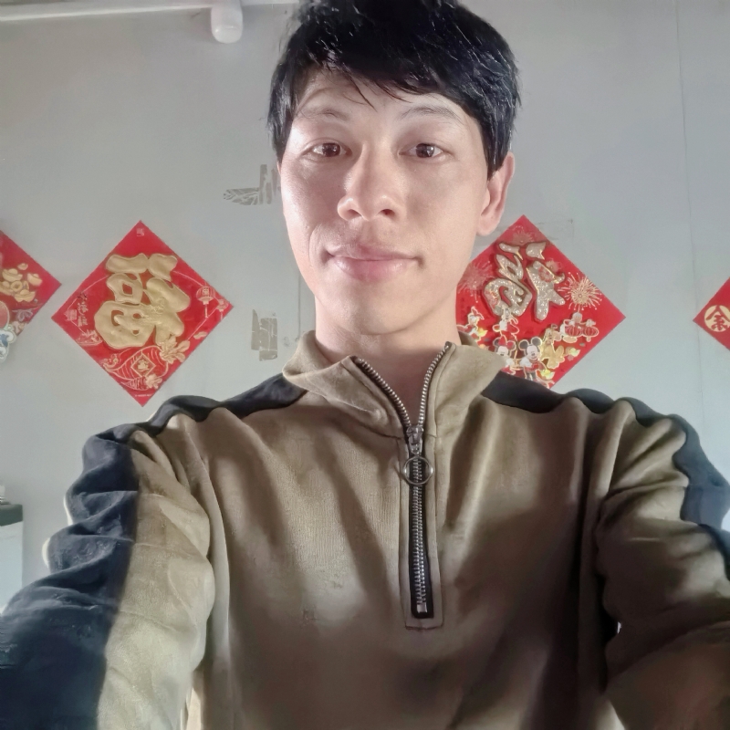 夏风微凉的第二张照片--滨州相亲服务中心