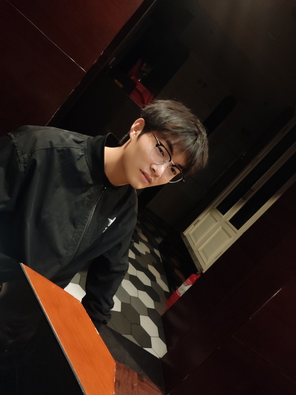 夜听雨的第一张照片--滨州相亲服务中心