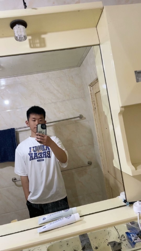 哈哈的第一张照片--滨州相亲服务中心