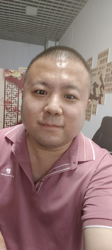 漫步星辰的第一张照片--滨州相亲服务中心