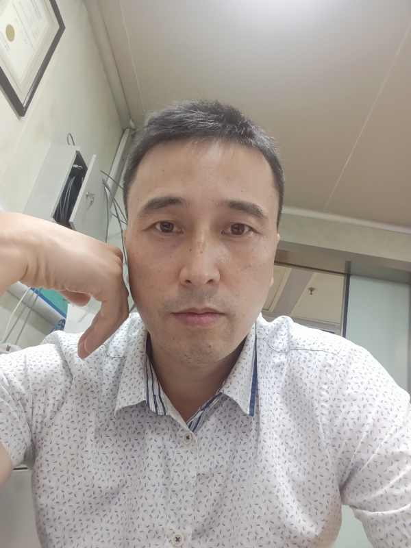 笑看一切的第三张照片--滨州相亲服务中心