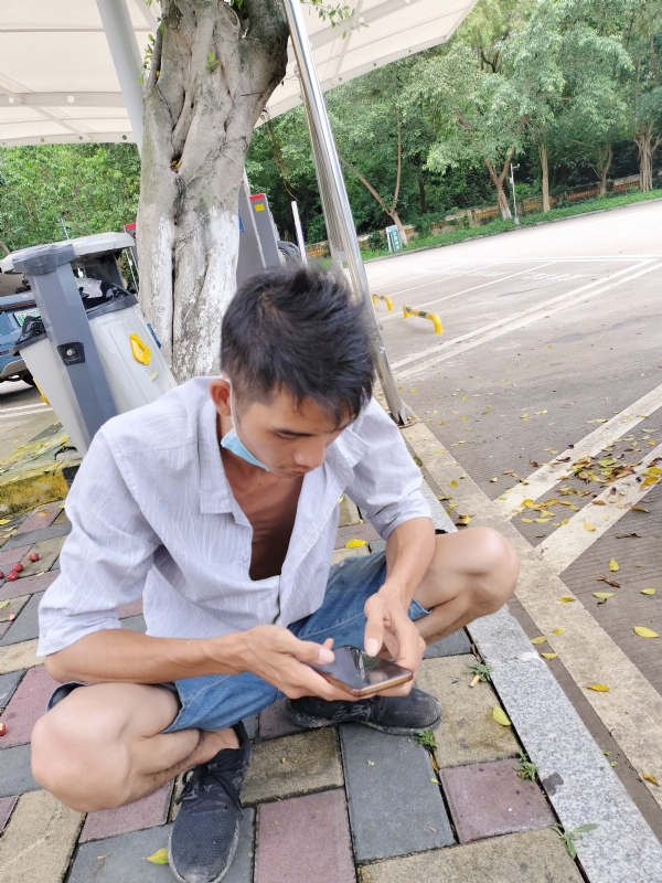 太累了的第一张照片--滨州相亲服务中心