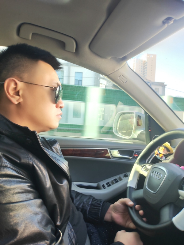 Mr陈的第一张照片--滨州相亲服务中心