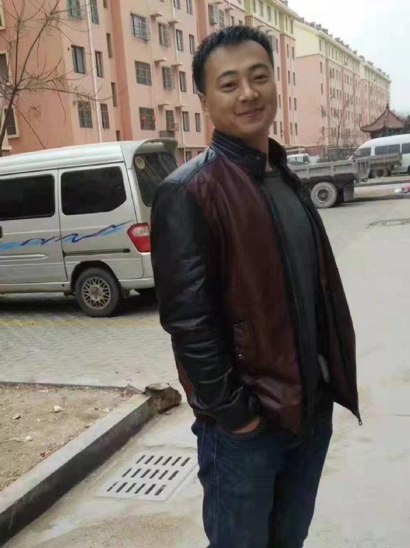 云淡风轻的第一张照片--滨州相亲服务中心