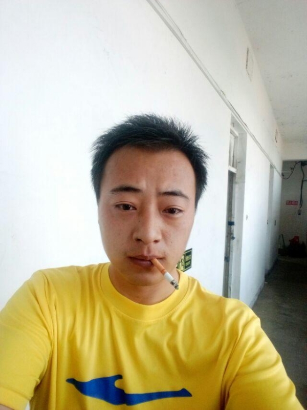 云淡风轻的第二张照片--滨州相亲服务中心