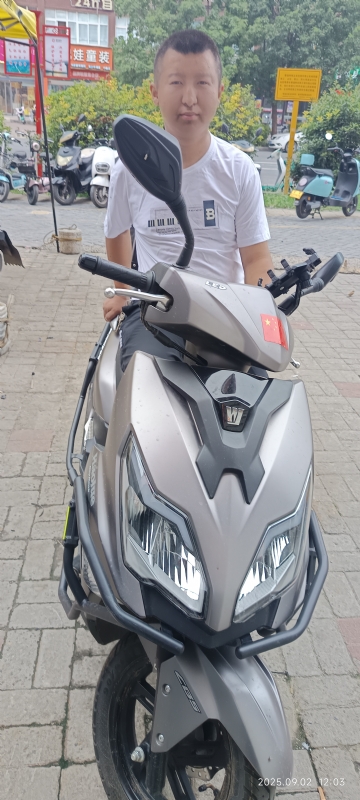 平淡的第二张照片--滨州相亲服务中心