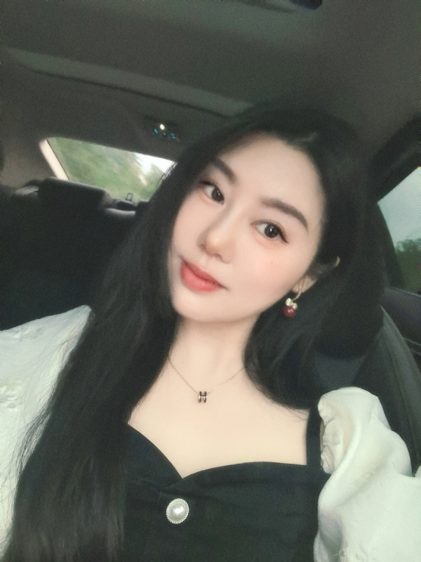 潇潇暮雨的第一张照片--滨州相亲服务中心