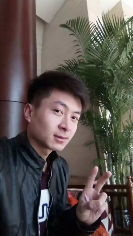 蓝锋的第一张照片--滨州相亲服务中心