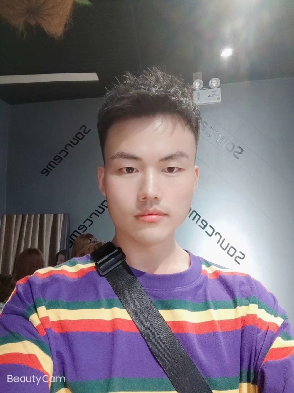 满天的星光的第四张照片--滨州相亲服务中心