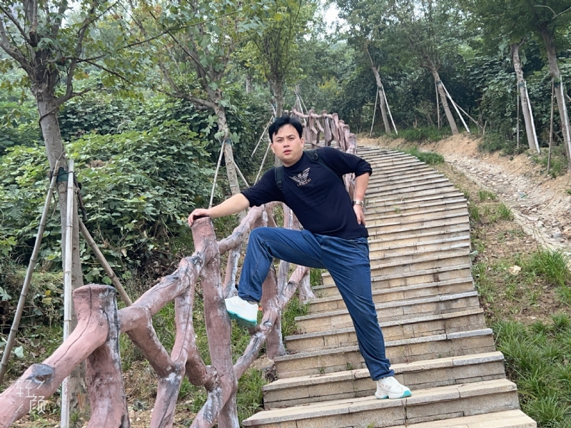 择一人白头偕老的第一张照片--滨州相亲服务中心