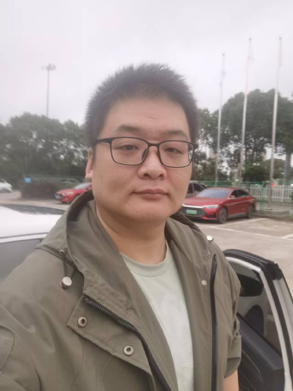 Russell的第一张照片--滨州相亲服务中心