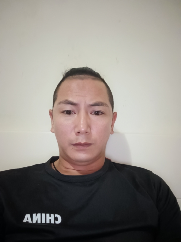 无不良嗜好的第一张照片--滨州相亲服务中心