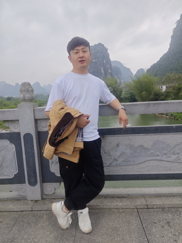 天选之人的第三张照片--滨州相亲服务中心