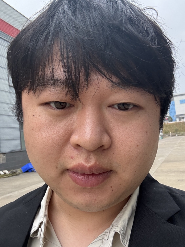 晴天的第二张照片--滨州相亲服务中心