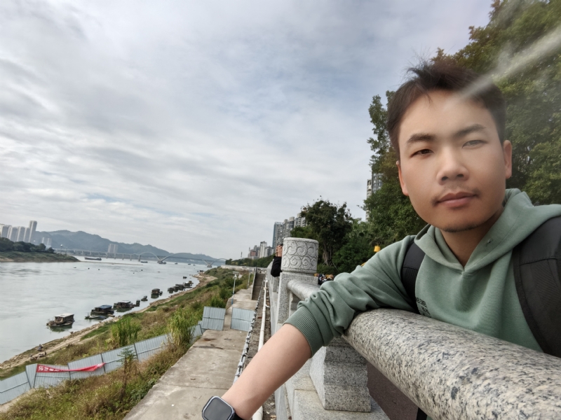 向往爱情的第四张照片--滨州相亲服务中心